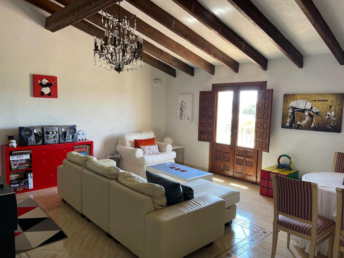 Гостьовий будинок Grapevine Manor Monovar Екстер'єр фото