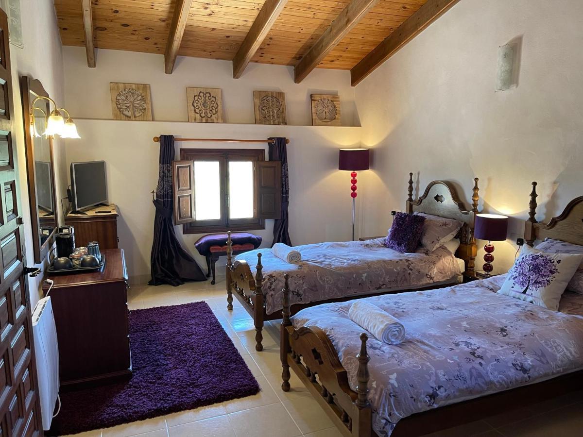 Гостьовий будинок Grapevine Manor Monovar Номер фото