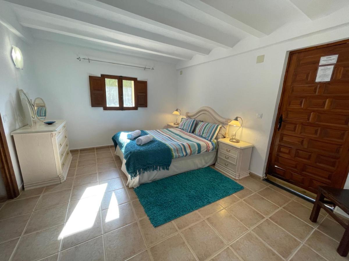 Гостьовий будинок Grapevine Manor Monovar Екстер'єр фото
